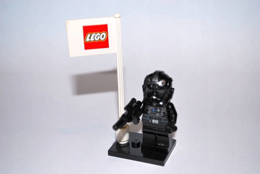 Figurka LEGO Star Wars - TIE Bomber Pilot - sw0457
