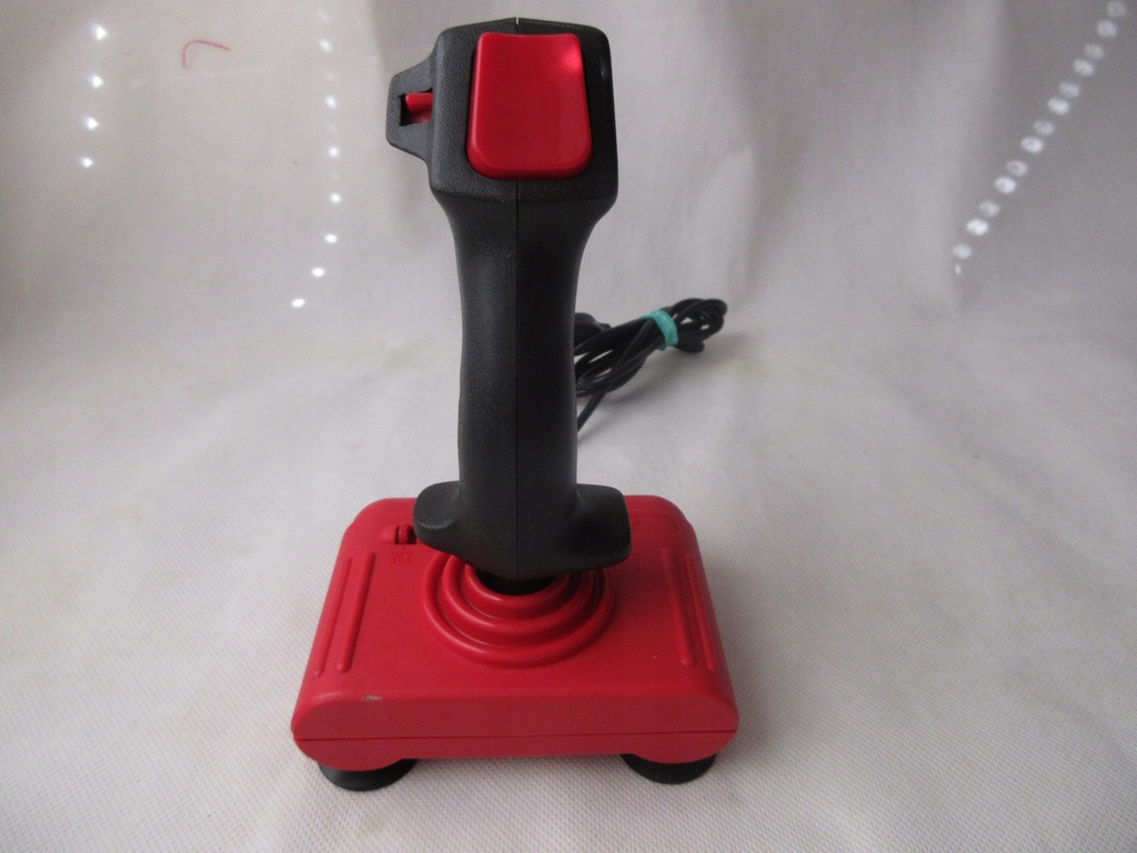 ORYGINALNY JOYSTICK QUICKJOY II TURBO SV-124 AMIGA COMMODORE ATARI RETRO
