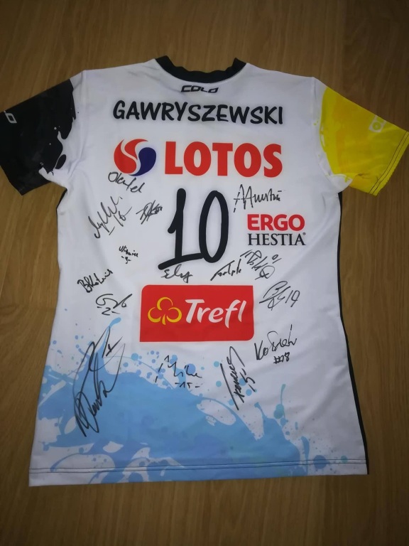 Koszulka Trefla Gdańsk z autografami!