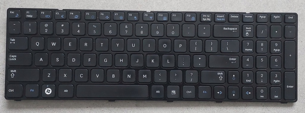 Klawiatura SAMSUNG R580 QWERTY PL 015