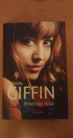 Pewnego Dnia - Emily Giffin - twarda oprawa