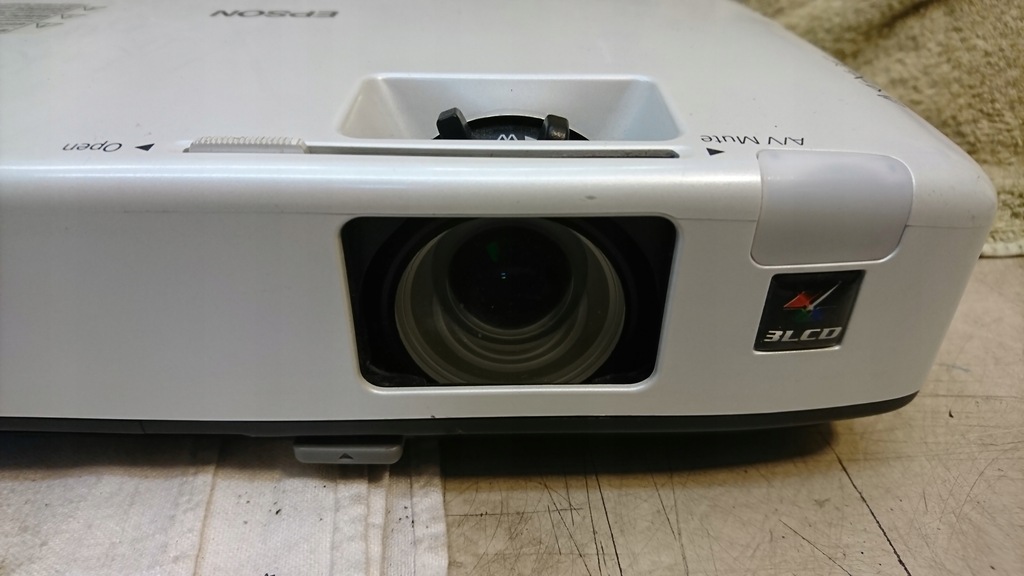 Rzutnik projektor EPSON H268B