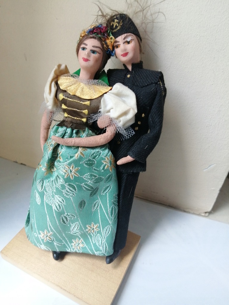 Górnik figurka Cepelia taniec Śląsk stroje folklor