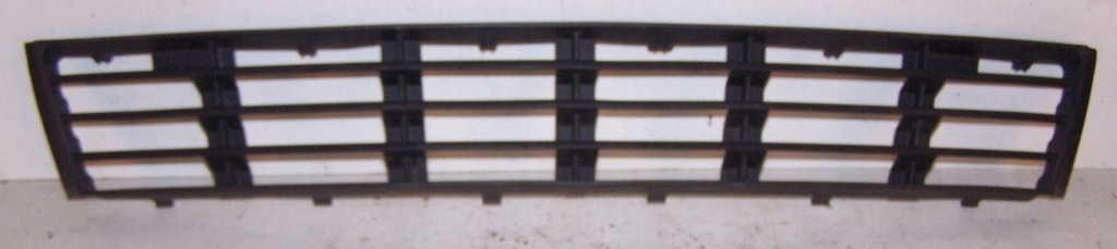 ATRAPA GRILL KRATKA ZDERZAKA AUDI A4 B5 LIFT 99-01