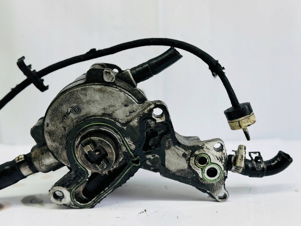 Audi A4 B5 B6 B7 A6 C5 1.9 TDI POMPA VACUM wakum 038145209A