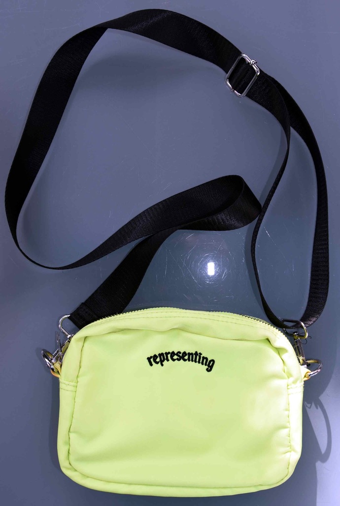 SASZETKA BERSHKA