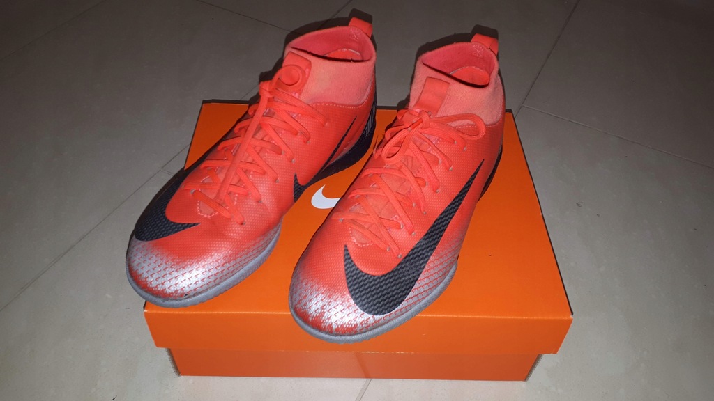 Buty halówki Nike roz. 36