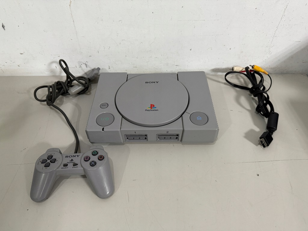 Konsola SCPH-7502 PS1