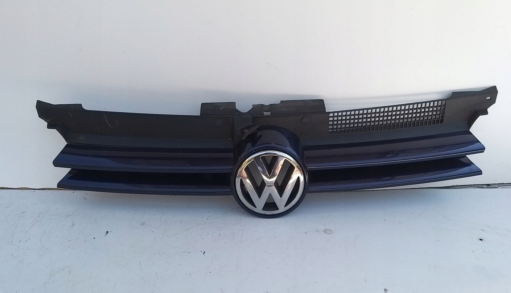 VW GOLF 4 IV GRILL ATRAPA GRANATOWA LB5N