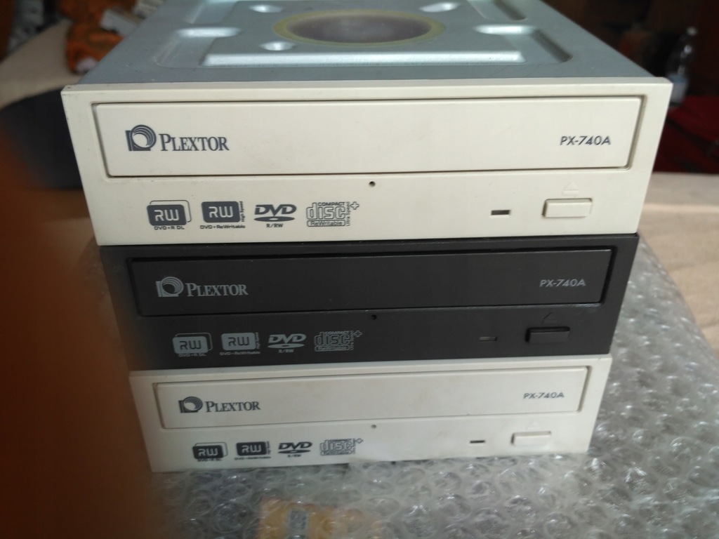 Plextor PX-740A ATA zapis DVD+Rx2 booktype DVD-ROM