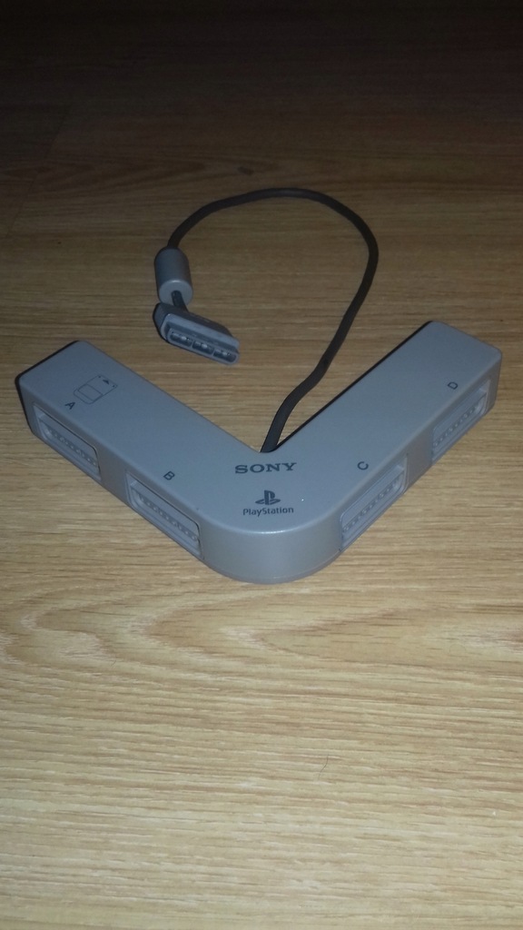 PlayStation MultiTap (PSX PS1 PS ONE) (A2)