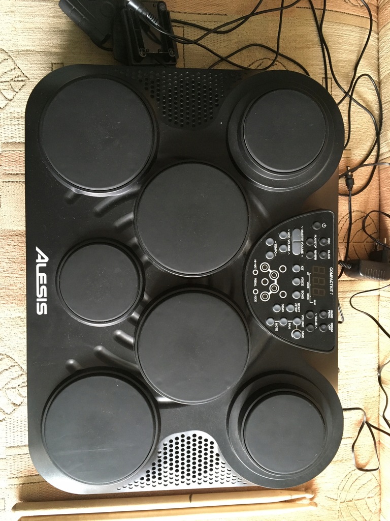 Alesis compact 7 perkusja