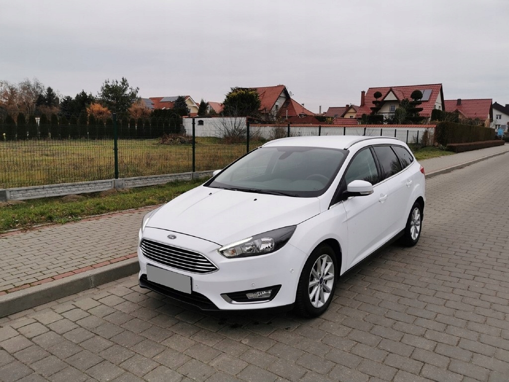 Ford Focus Focus 15 16 Benzyna Serwis Navi Led Oficjalne Archiwum Allegro