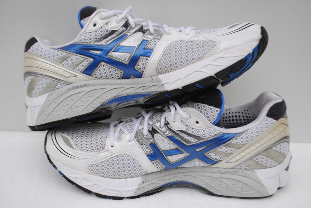 asics gel kayano 17