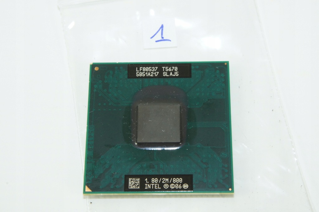 Procesor Mobilny (1) INTEL T5670 1.80 / 2M / 800