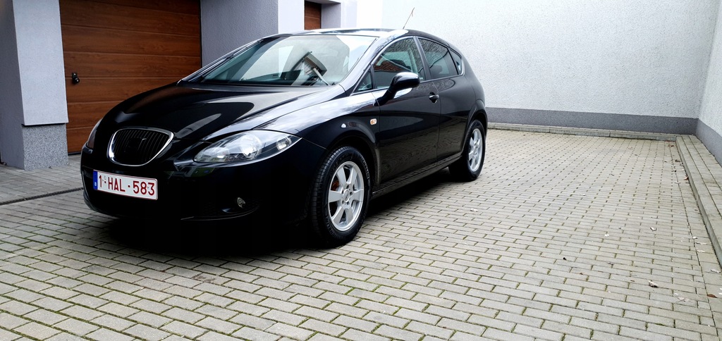 Купить SEAT LEON (1P1) 1.9 TDI 105 л.с. СУПЕР ИМПОРТНОЕ СОСТОЯНИЕ: отзывы, фото, характеристики в интерне-магазине Aredi.ru