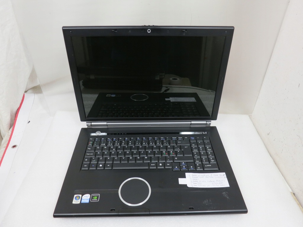 Packard Bell Minos GM 17'' 4GB 320GB Geforce 8400M