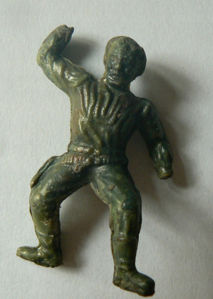 Figurka żołnierzyk PRL- zielony bez dłoni