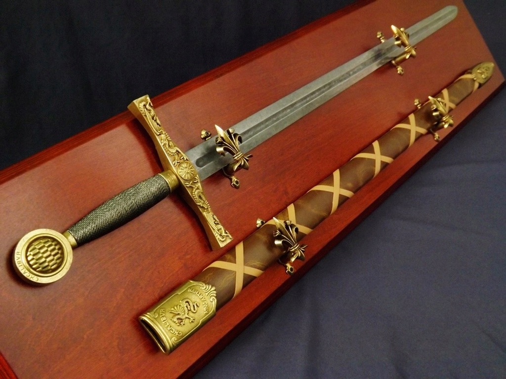 Replika miecz Excalibur na tablo Denix 4123+TD