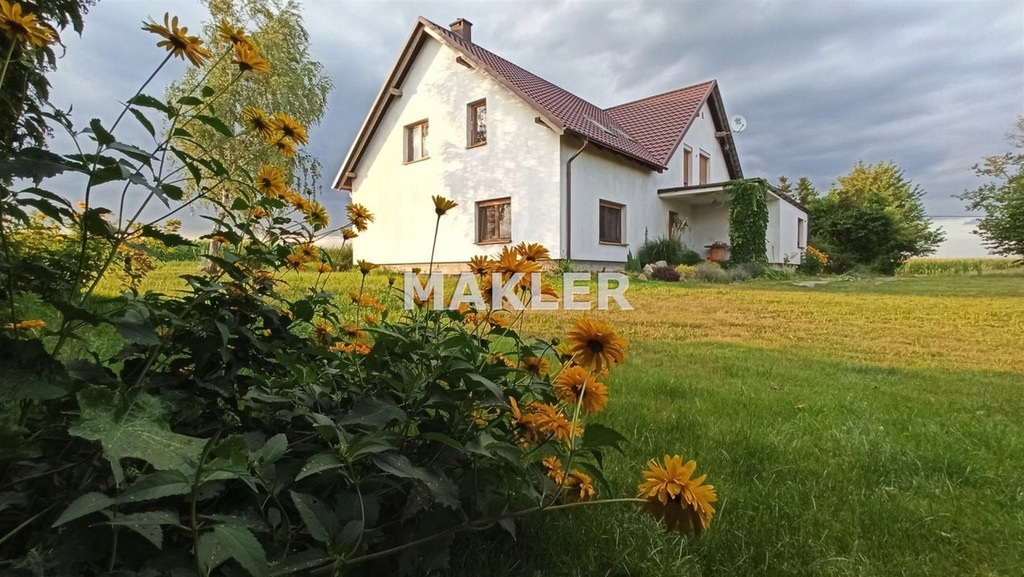Dom, Serock, Pruszcz (gm.), Świecki (pow.), 257 m²