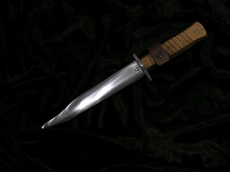 Купить Немецкий траншейный нож в стальных ножнах Д-222.: отзывы, фото, характеристики в интерне-магазине Aredi.ru