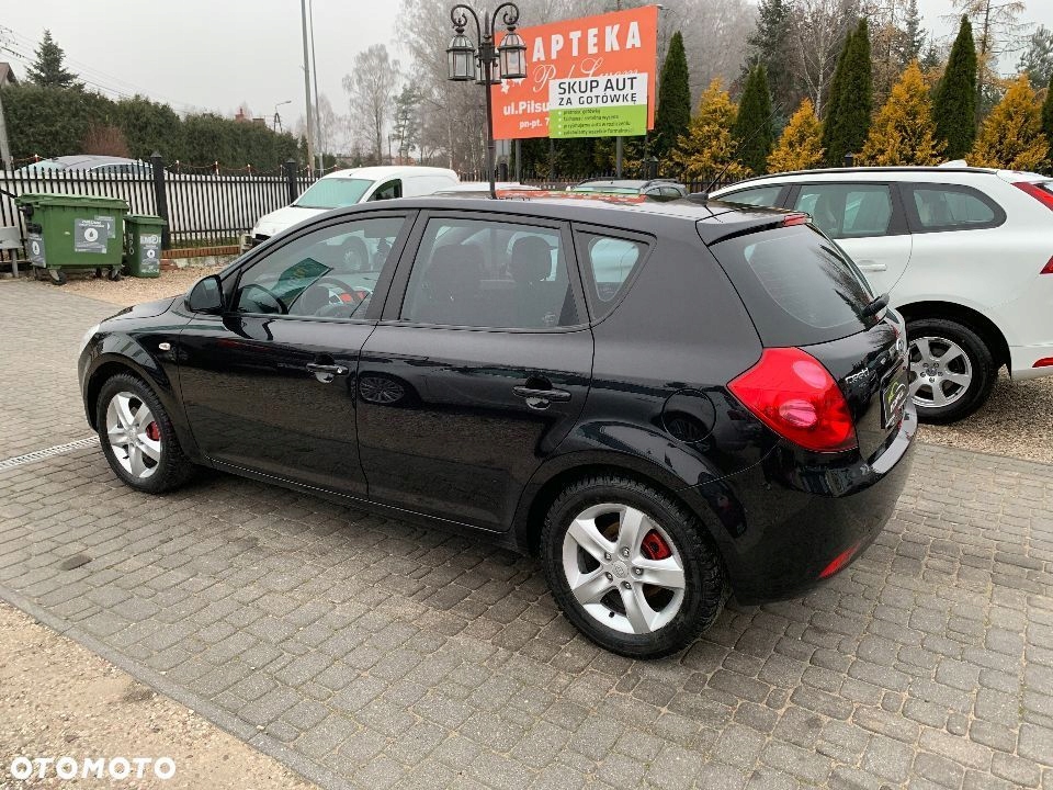 KIA CEED 1.6benzyna Iwłaściciel w kraju 7708366094