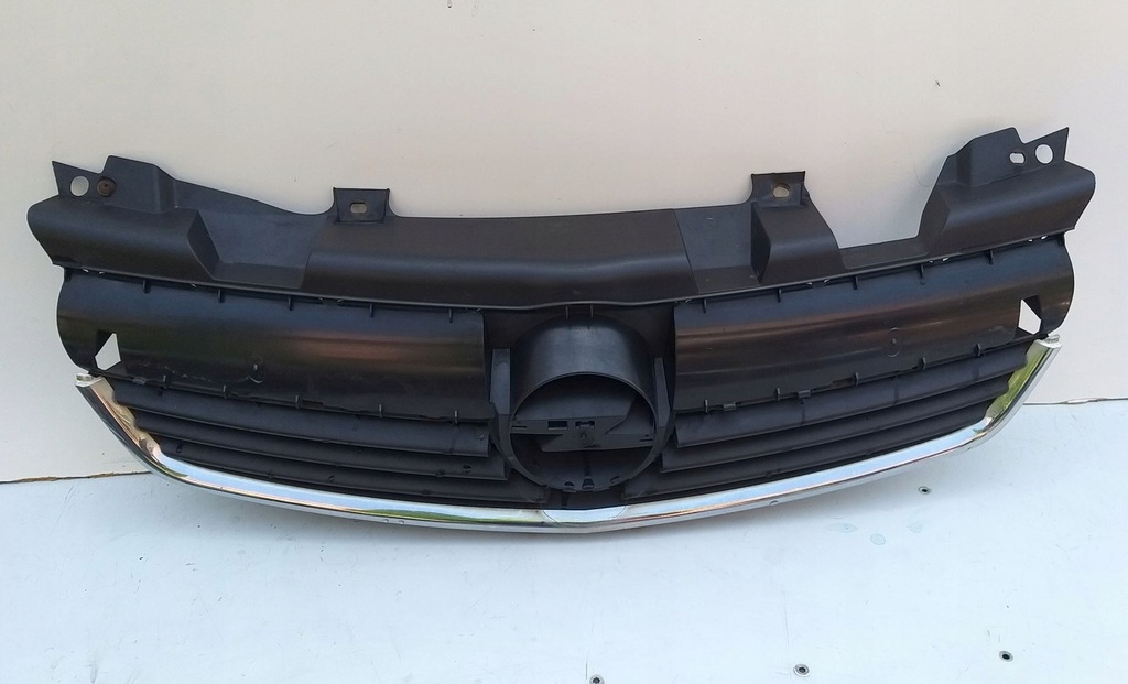 GRILL ATRAPA CHŁODNICY OPEL ZAFIRA B II 13157590