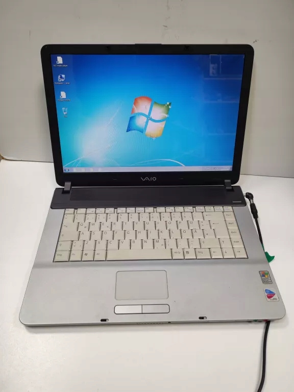 LAPTOP SONY VAIO PCG-7L1M 2/80 GB INTEL PENTUIM M