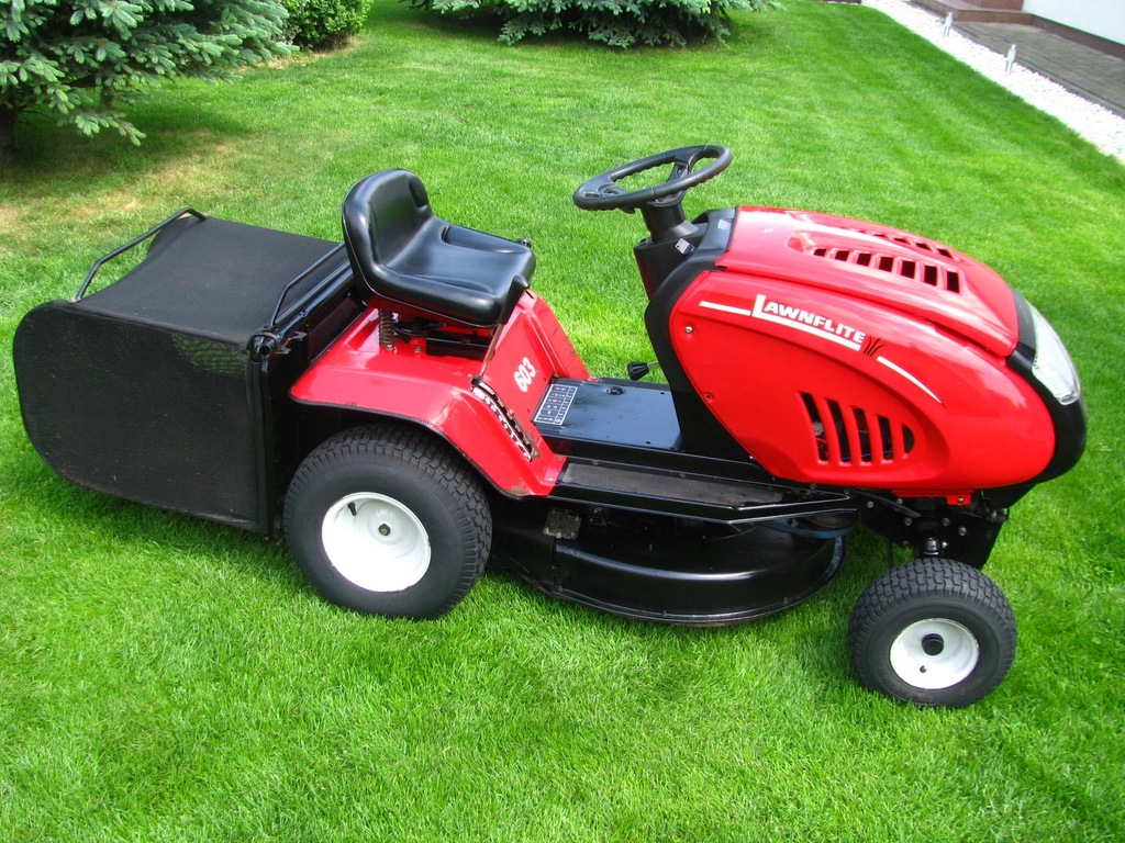 Газонокосилка хонда бензиновая самоходная. Самоходная газонокосилка zimani lm66lr. Газонокосилка бензиновая самоходная зимани. Садовый трактор efco 86r. Газонокосилка бензиновая zimani lm 100.