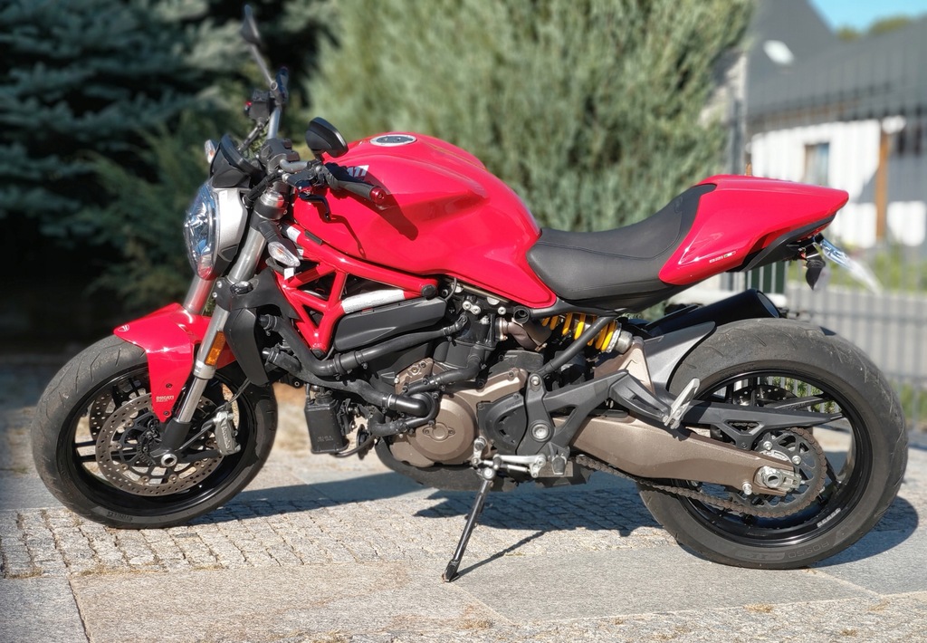 Ducati MONSTER 821 2016