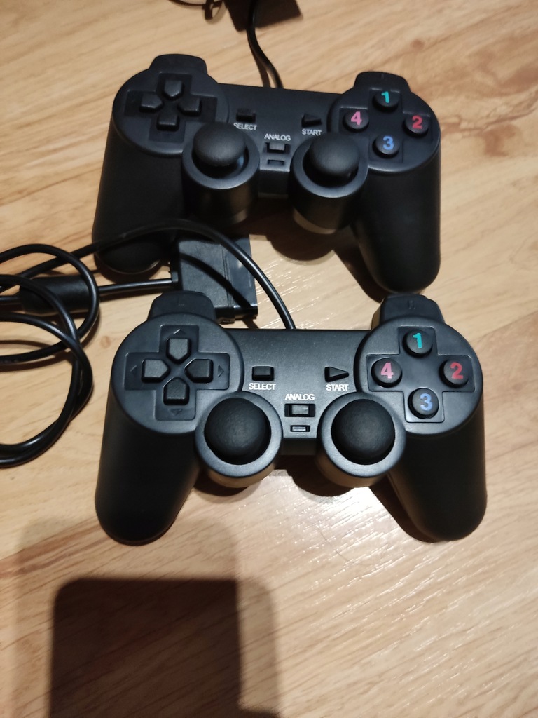 Купить PLAYSTATION 2 SLIM + 2 ПАДА + НАБОР ИГР: отзывы, фото, характеристики в интерне-магазине Aredi.ru