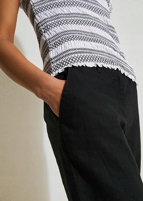 BLUZKA CARMEN BIAŁA Z CZARNYM WZOREM 1U0A11 Bonprix 40/42