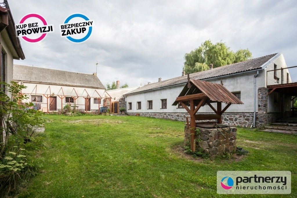 Komercyjne, Niedamowo, Kościerzyna (gm.), 1500 m²