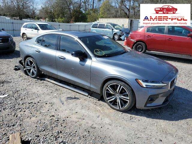 Volvo S60 2020, 2.0L, T5 R-DESIGN, od ubezpiec...