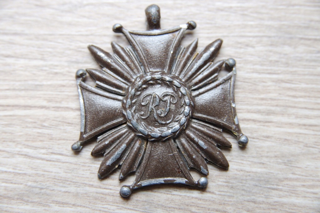 Krzyż Zasługi II RP