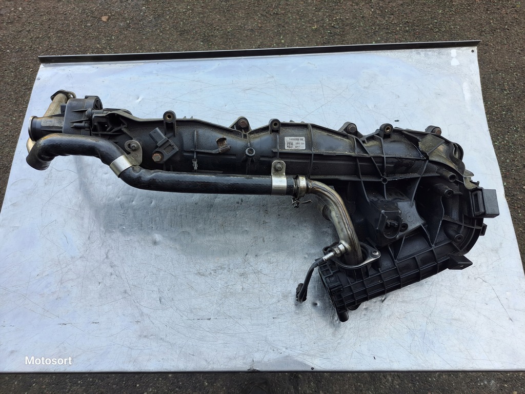 KOLEKTOR SSĄCY BMW F01 F10 N57 3.0 D 7800088