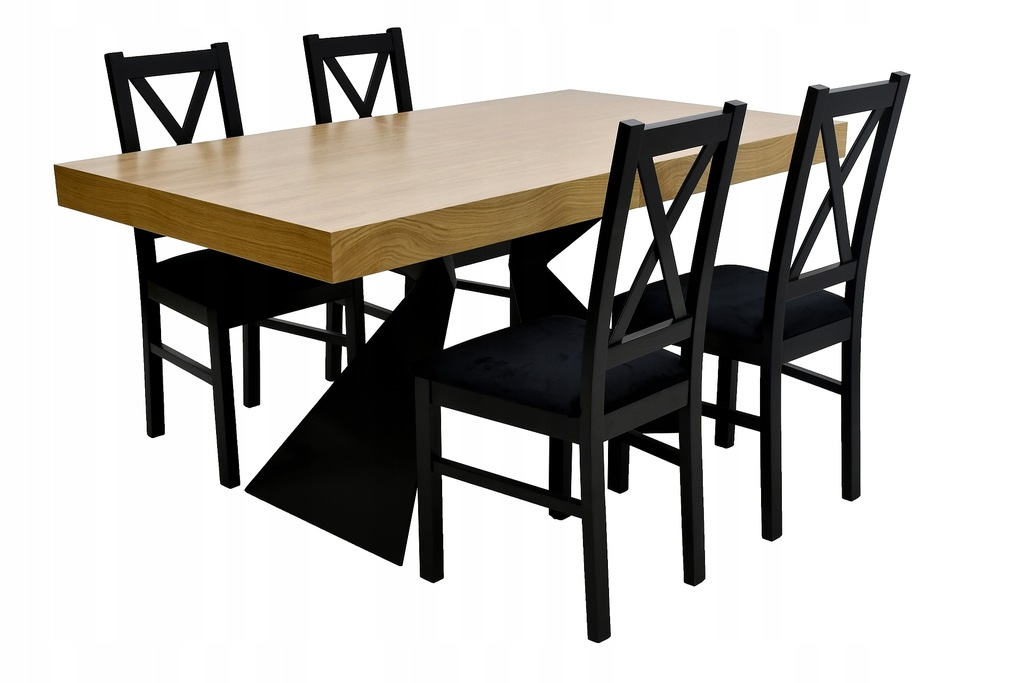 Stół z efektem wow plus krzesła krzyżak