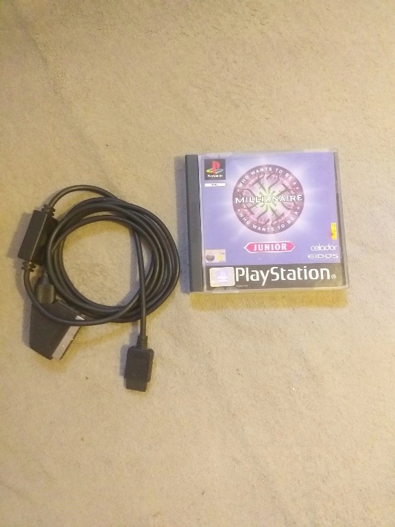 Playstation PSX gra plus przewód AV