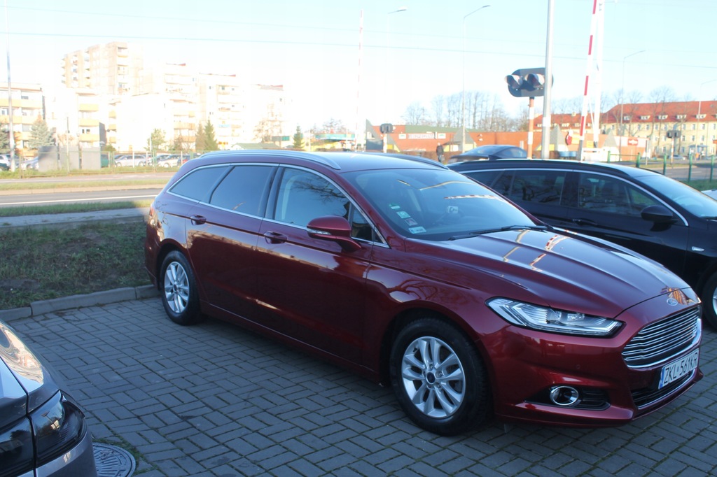 FORD MONDEO V Turnier (CF) 2.0 EcoBoost 240 KM