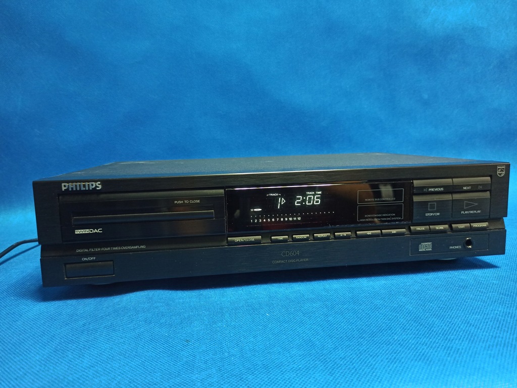 Купить Philips CD-604/TwinDAC/Бельгия CD-проигрыватель: отзывы, фото, характеристики в интерне-магазине Aredi.ru