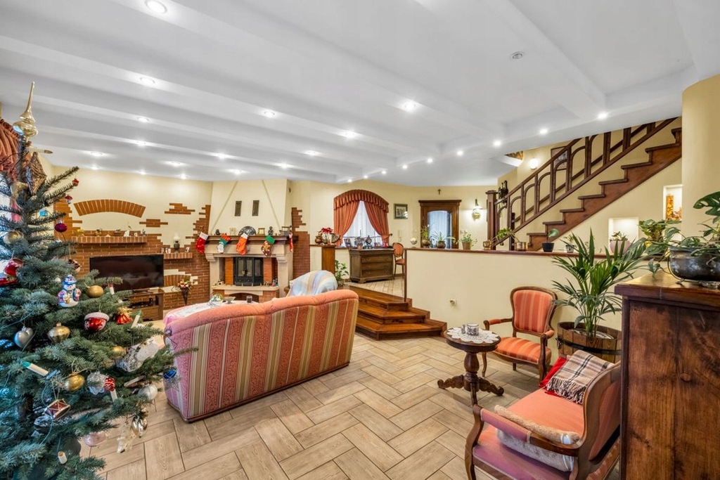 Dom, Piastów, Piastów, 336 m²