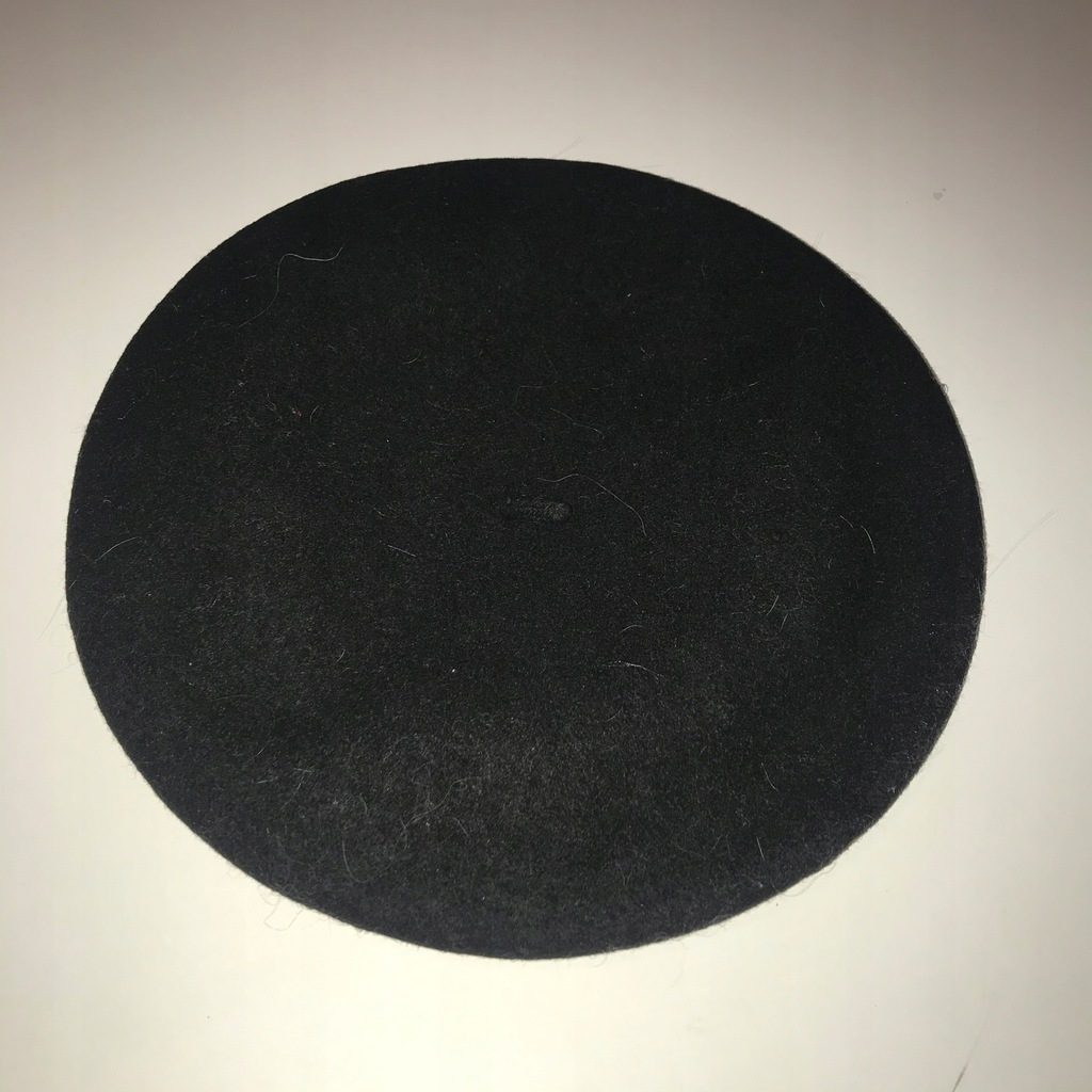 KLASYCZNY CZARNY BERET ONESIZE