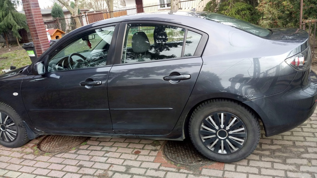 MAZDA 3 sedan (BK) 1.6 105 KM 9155874607 oficjalne