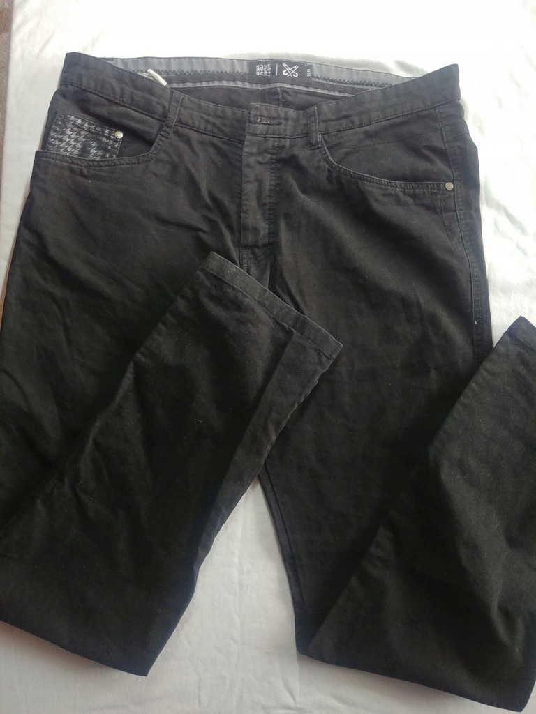 Spodnie czarne Reserved rozmiar w36