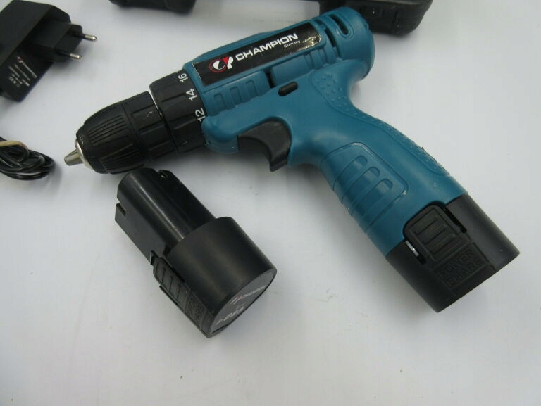 WKRĘTARKA CHAMPION CP-1514 2 AKU 12V WALIZKA - 11559507351 - oficjalne ...