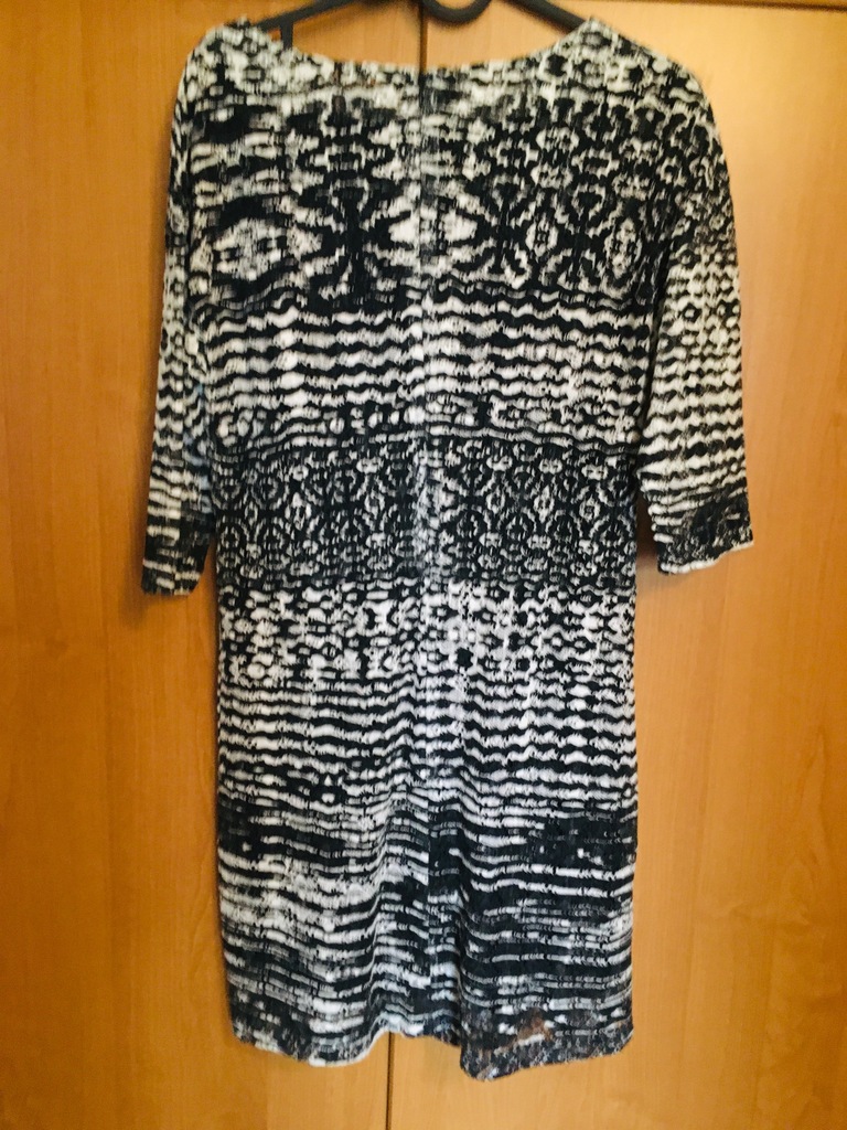 Nowa sukienka MANGO czarno biała 34 / XS