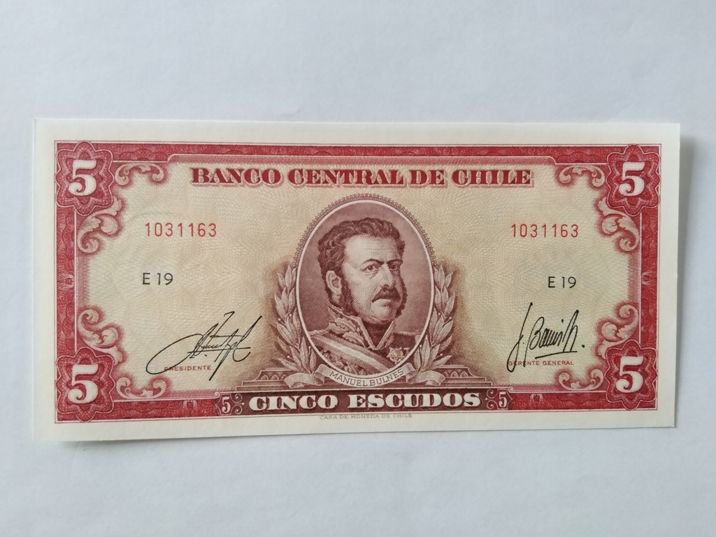 CHILE 5 ESCUDOS 1964 P138 UNC (A13)