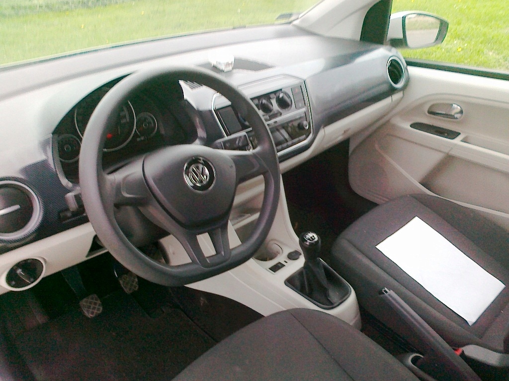 Купить Volkswagen up * 5 дверей * Салон PL * Кондиционер * НДС: отзывы, фото, характеристики в интерне-магазине Aredi.ru