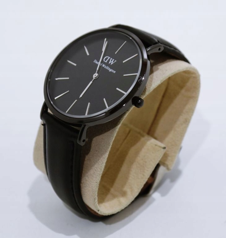 ZEGAREK DANIEL WELLINGTON 03050071506