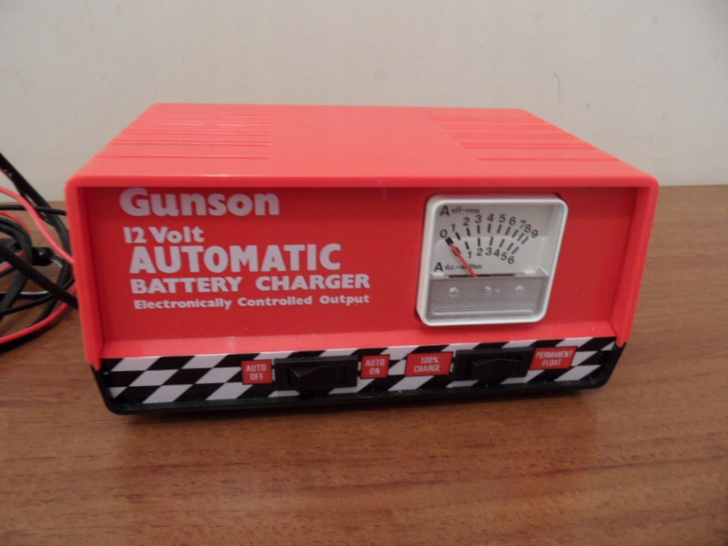 Gunson 12 volt automatic battery charger deals